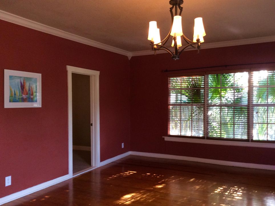 В аренду: $4,000 (4 спален, 2 ванн, 2580 Квадратных фут)