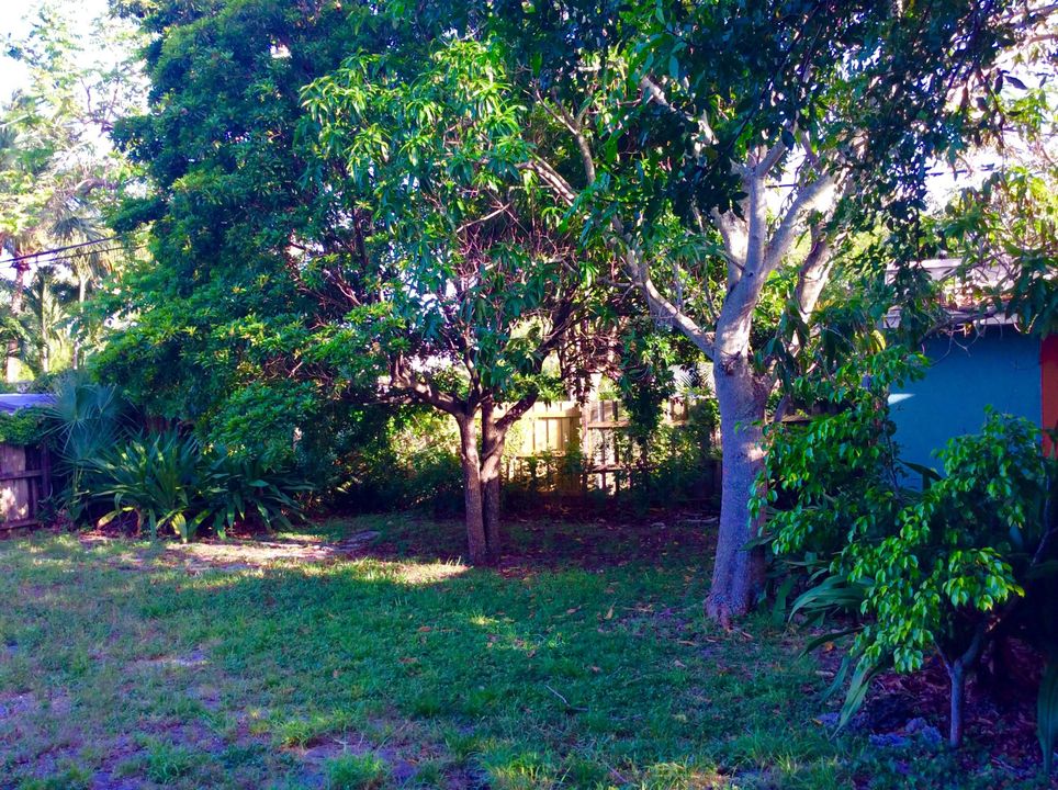 В аренду: $4,000 (4 спален, 2 ванн, 2580 Квадратных фут)