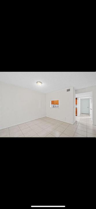 出租: $2,900 (3 贝兹, 2 浴室, 1279 平方英尺)