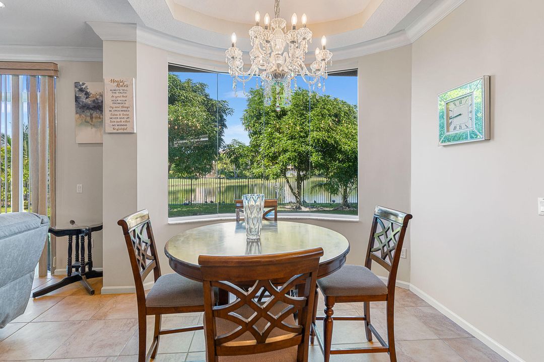 For Sale: $995,000 (6 beds, 5 baths, 4168 Square Feet)