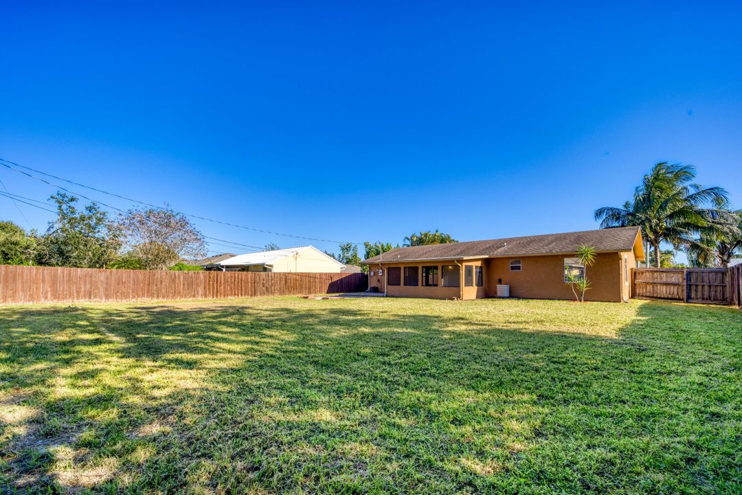 En Venta: $265,000 (2 camas, 1 baños, 982 Pies cuadrados)