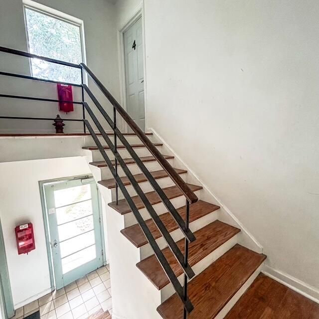 出租: $1,700 (1 贝兹, 1 浴室, 770 平方英尺)