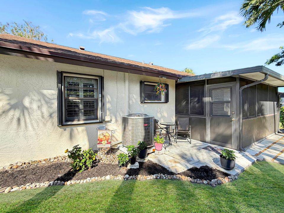 En Venta: $265,000 (2 camas, 2 baños, 1132 Pies cuadrados)