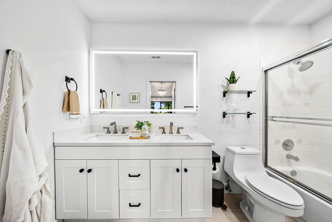 На продажу: $650,000 (3 спален, 3 ванн, 2009 Квадратных фут)