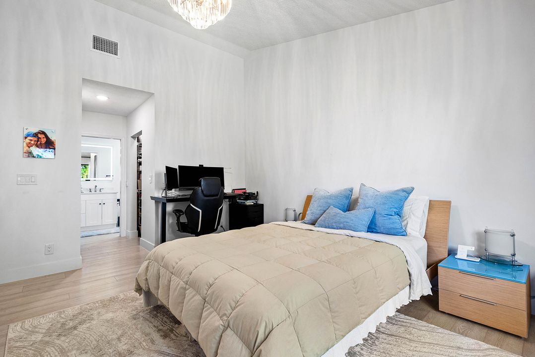 На продажу: $650,000 (3 спален, 3 ванн, 2009 Квадратных фут)