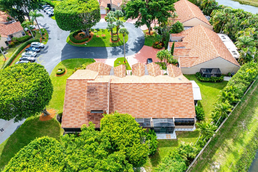 На продажу: $650,000 (3 спален, 3 ванн, 2009 Квадратных фут)