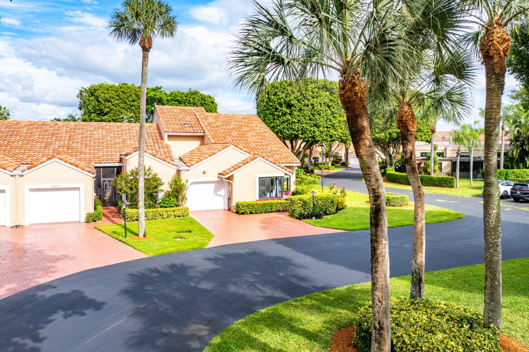 На продажу: $650,000 (3 спален, 3 ванн, 2009 Квадратных фут)