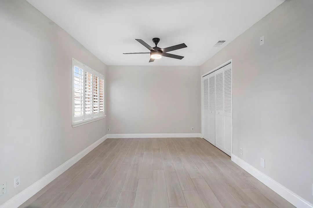 For Rent: $5,500 (3 beds, 2 baths, 1963 Square Feet)