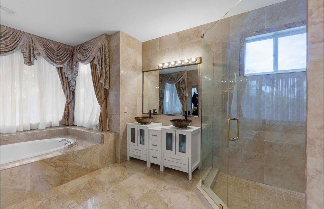 For Sale: $1,250,000 (5 beds, 4 baths, 4177 Square Feet)