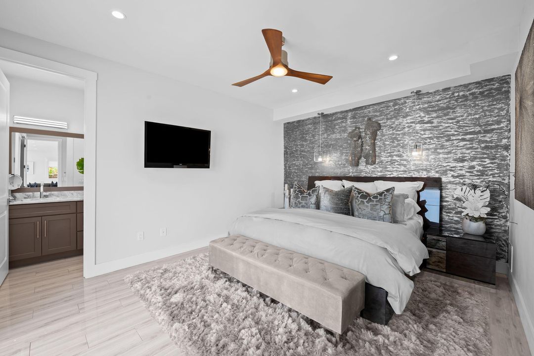 For Sale: $1,750,000 (3 beds, 2 baths, 1834 Square Feet)