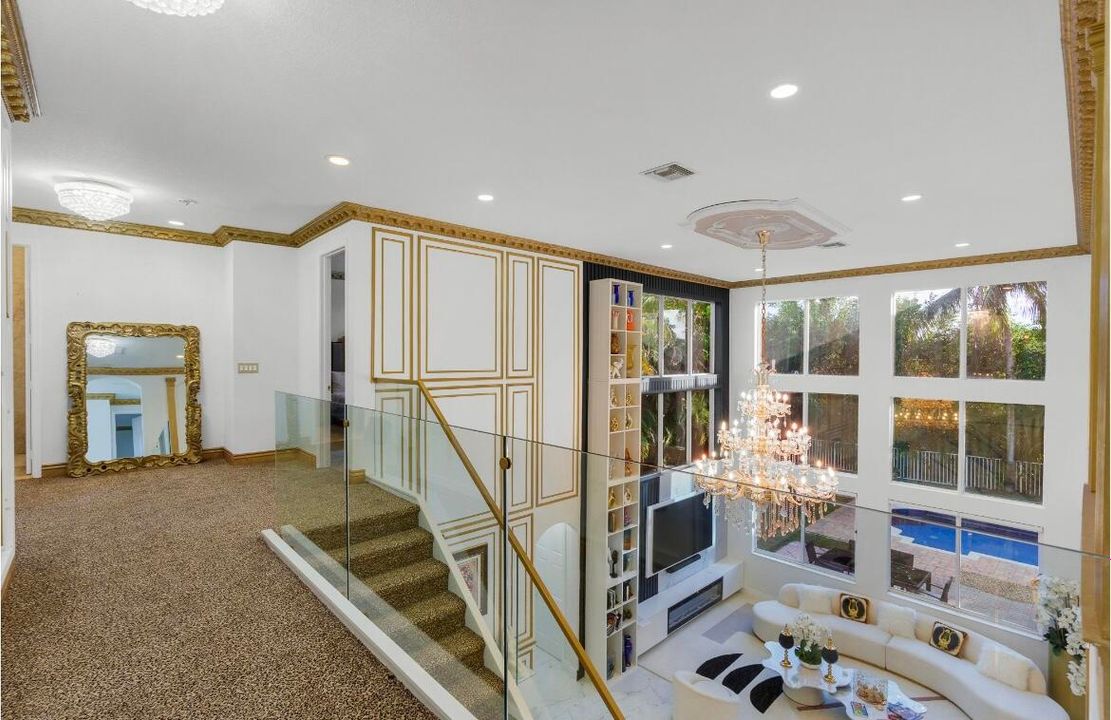 For Sale: $1,250,000 (5 beds, 4 baths, 4177 Square Feet)