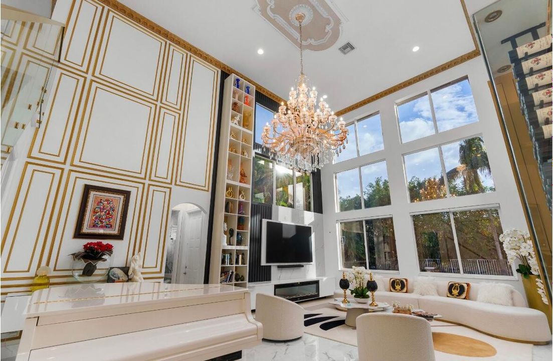 For Sale: $1,250,000 (5 beds, 4 baths, 4177 Square Feet)