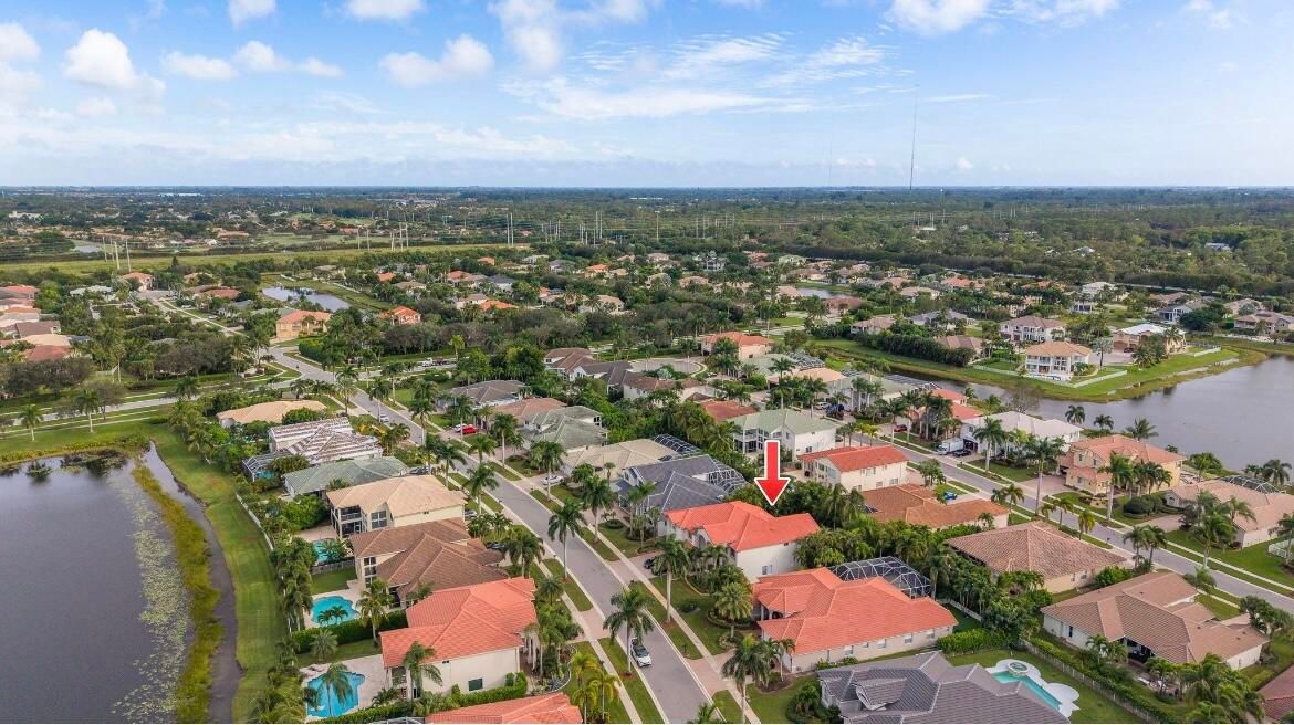 For Sale: $1,250,000 (5 beds, 4 baths, 4177 Square Feet)