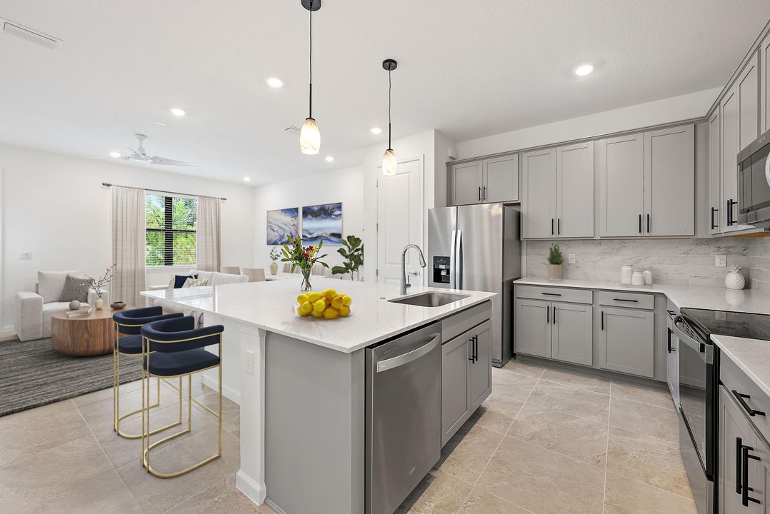 For Sale: $455,000 (3 beds, 2 baths, 1750 Square Feet)