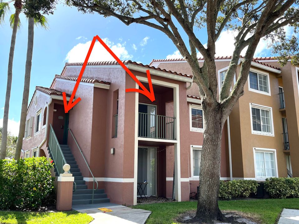 For Rent: $1,700 (1 beds, 1 baths, 729 Square Feet)