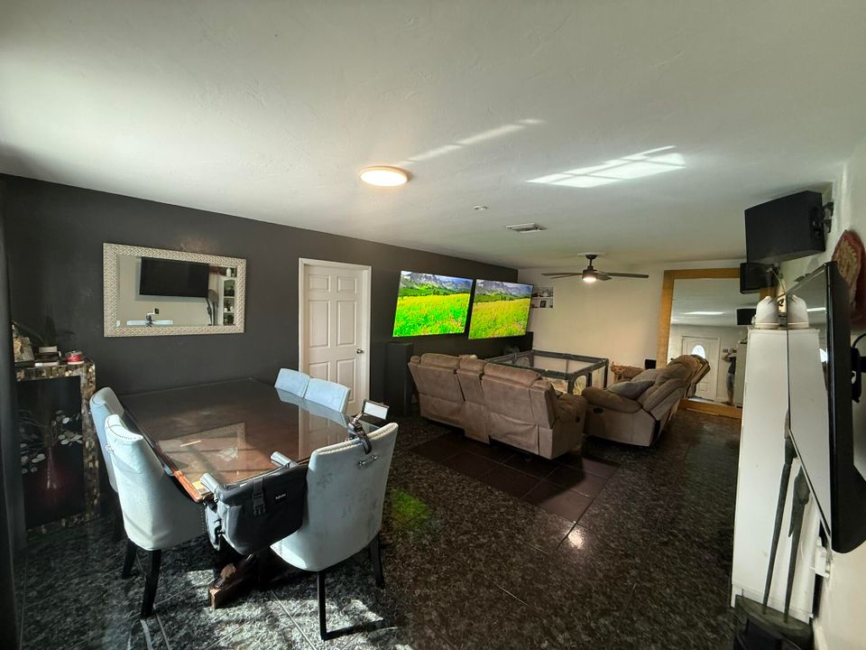 For Sale: $895,900 (8 beds, 4 baths, 3574 Square Feet)