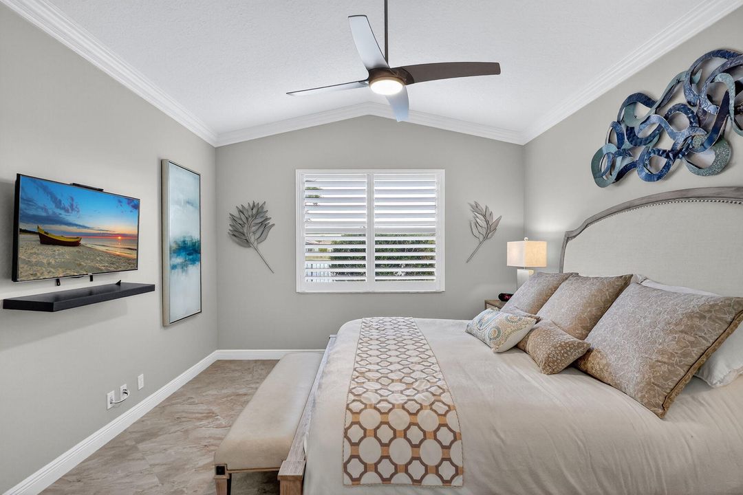 Под контрактом: $439,900 (2 спален, 2 ванн, 1635 Квадратных фут)