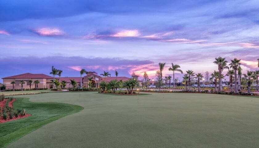 Под контрактом: $439,900 (2 спален, 2 ванн, 1635 Квадратных фут)