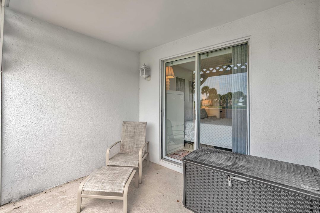 For Rent: $8,000 (2 beds, 2 baths, 925 Square Feet)