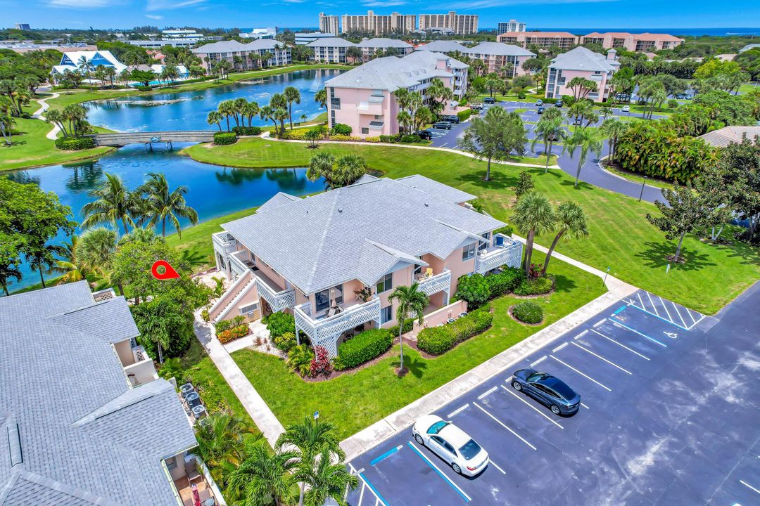 For Rent: $8,000 (2 beds, 2 baths, 925 Square Feet)