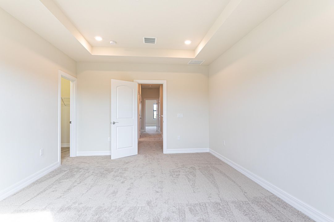 For Sale: $492,500 (3 beds, 2 baths, 1879 Square Feet)