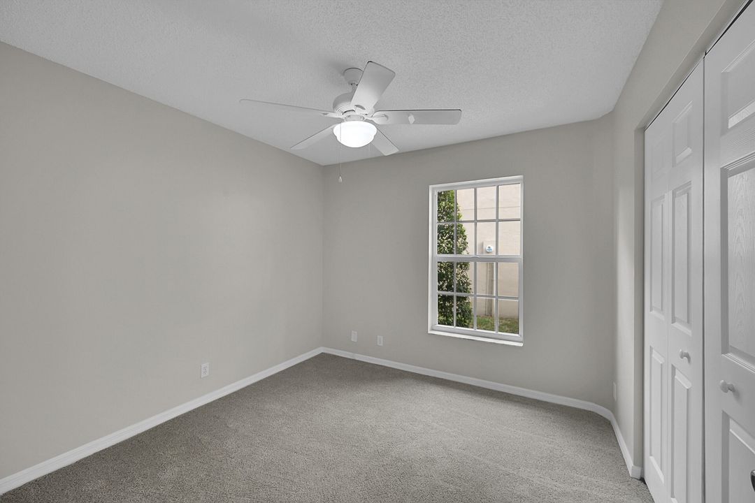 Под контрактом: $525,000 (3 спален, 2 ванн, 1461 Квадратных фут)