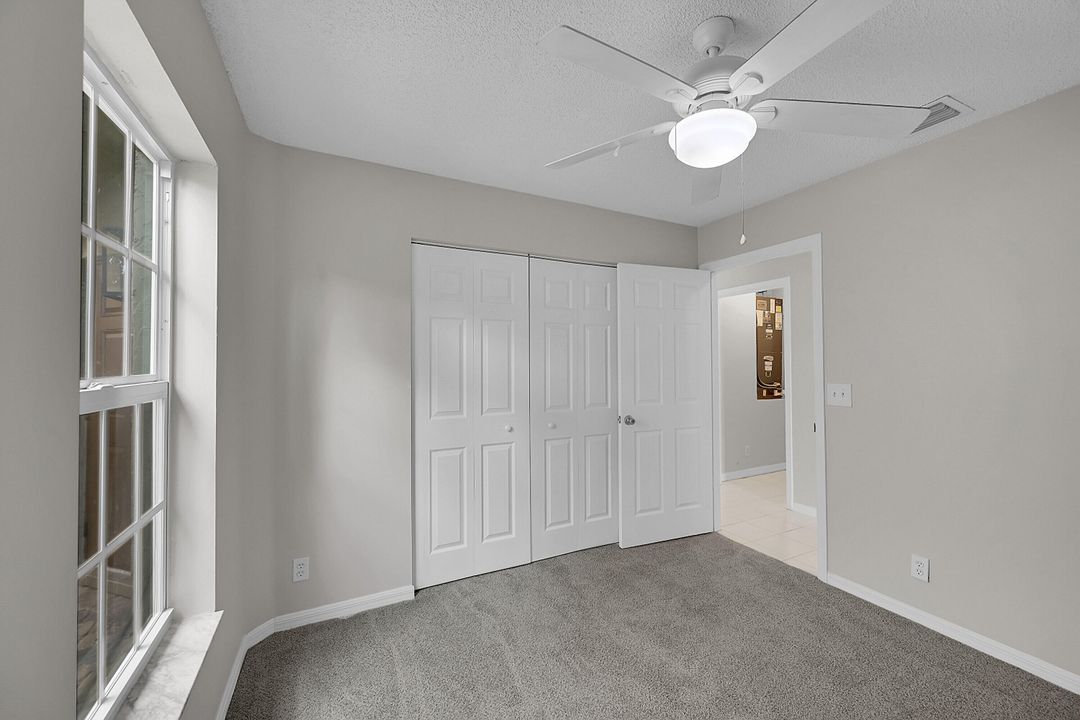 Под контрактом: $525,000 (3 спален, 2 ванн, 1461 Квадратных фут)