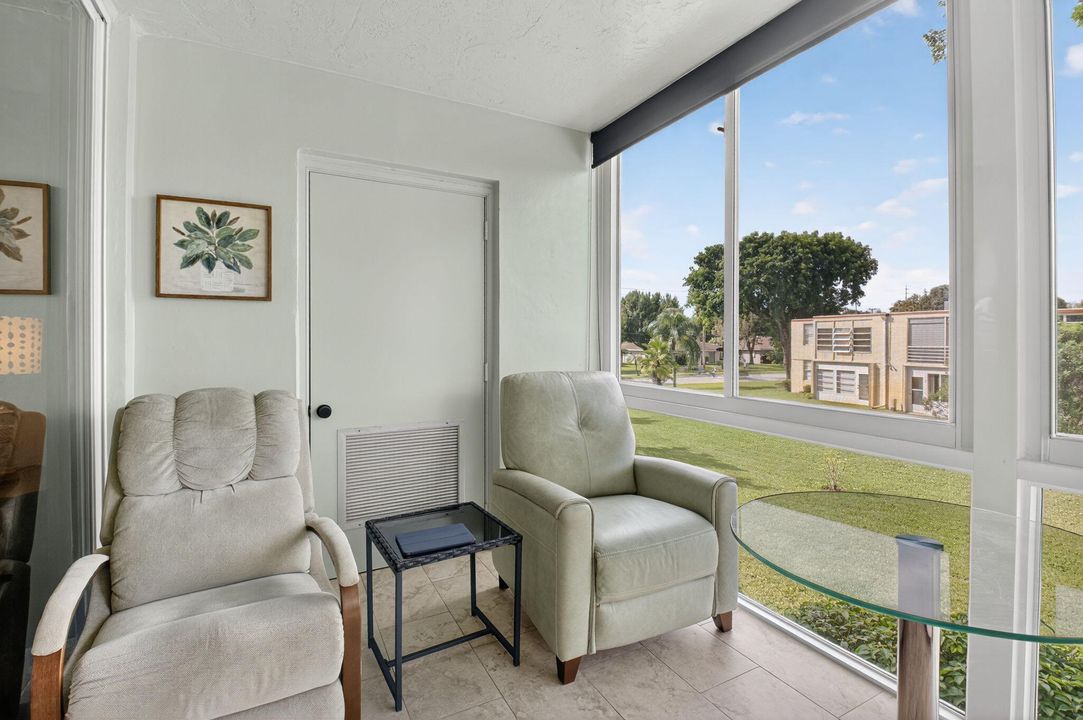Active With Contract: $175,000 (2 beds, 2 baths, 1005 Square Feet)