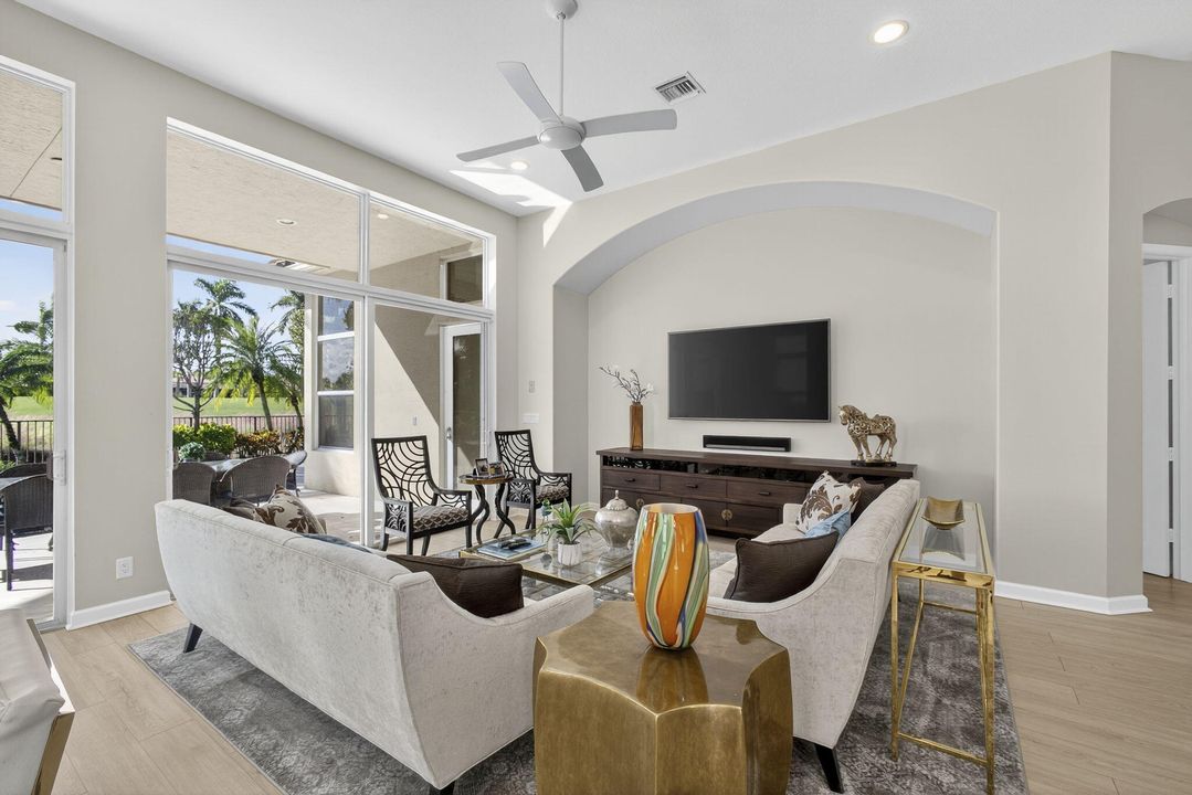 For Sale: $1,599,000 (3 beds, 3 baths, 2500 Square Feet)