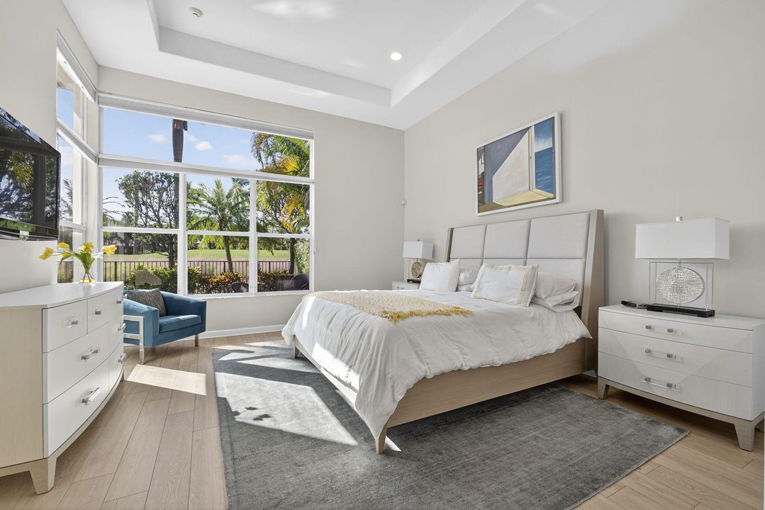 For Sale: $1,599,000 (3 beds, 3 baths, 2500 Square Feet)