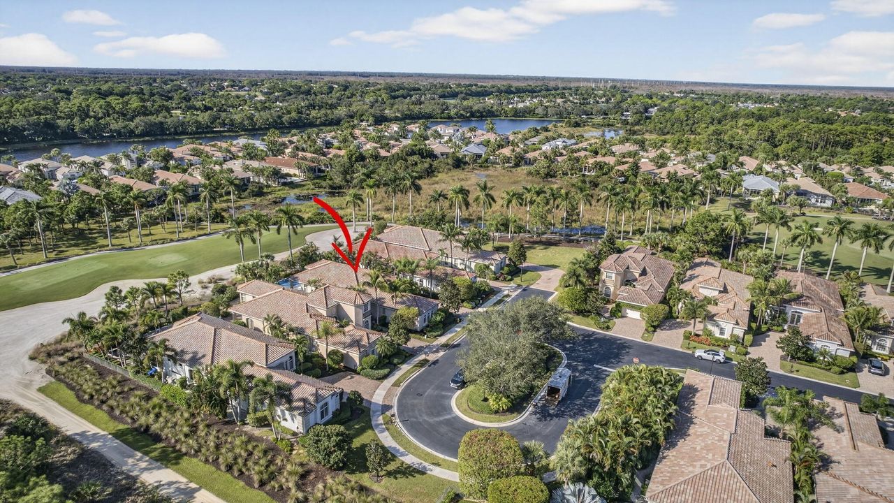 For Sale: $1,599,000 (3 beds, 3 baths, 2500 Square Feet)