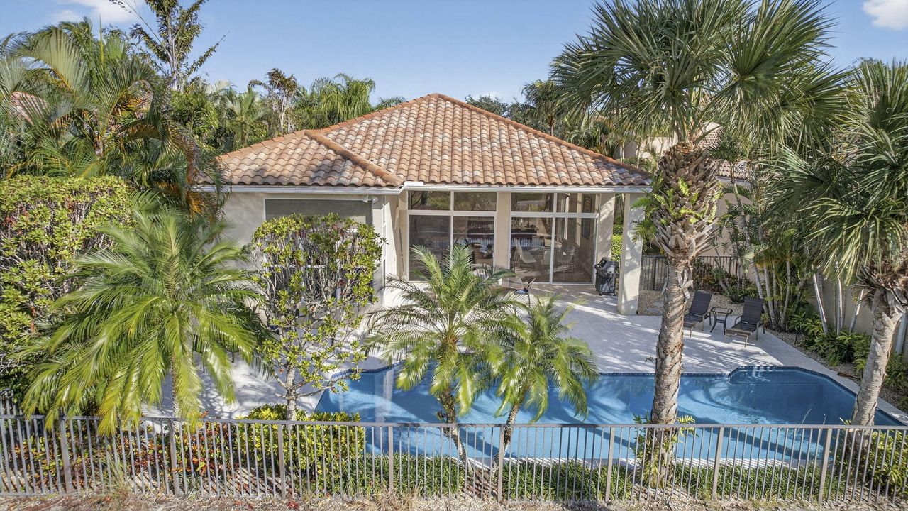 For Sale: $1,599,000 (3 beds, 3 baths, 2500 Square Feet)