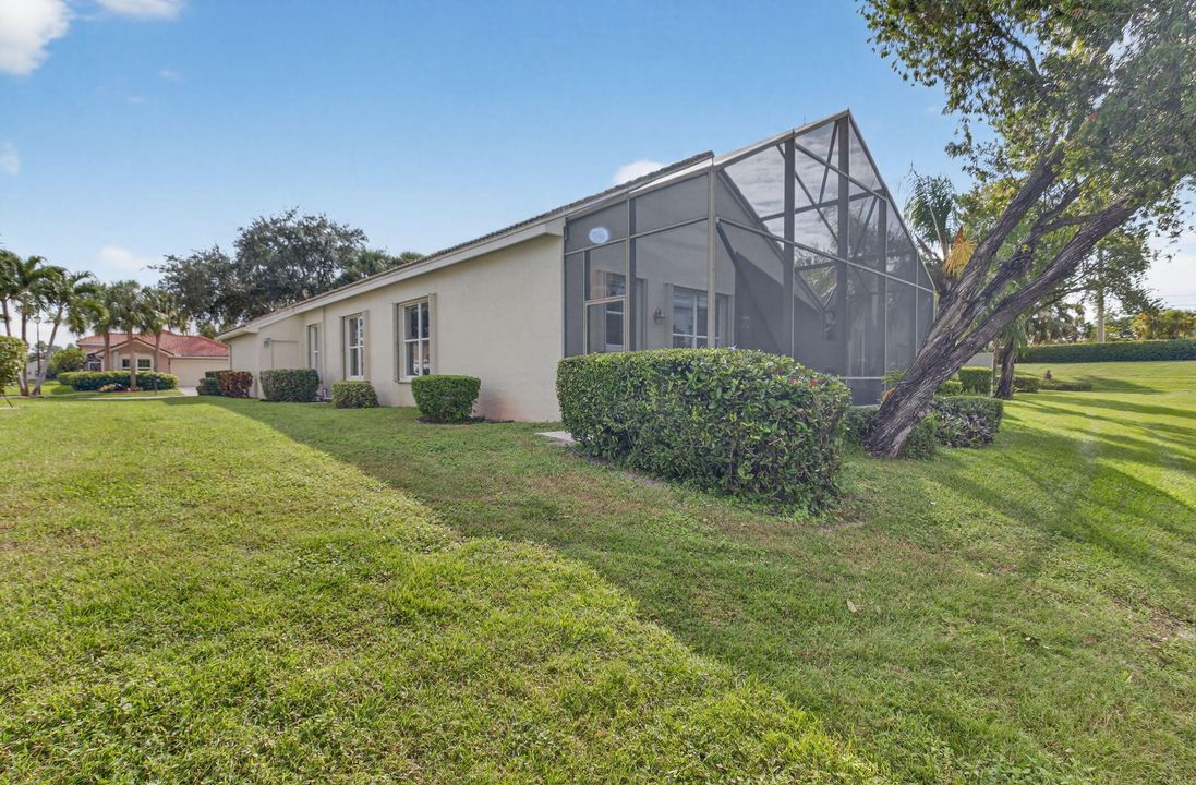 Active With Contract: $499,000 (3 beds, 2 baths, 1837 Square Feet)