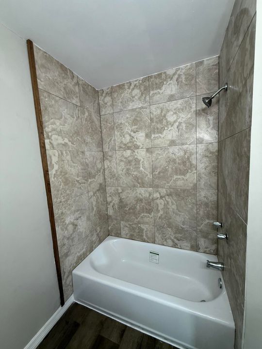 For Sale: $335,000 (3 beds, 2 baths, 1616 Square Feet)