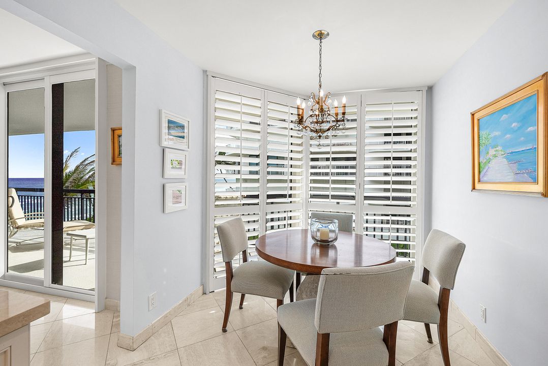 En Venta: $2,995,000 (3 camas, 3 baños, 2695 Pies cuadrados)