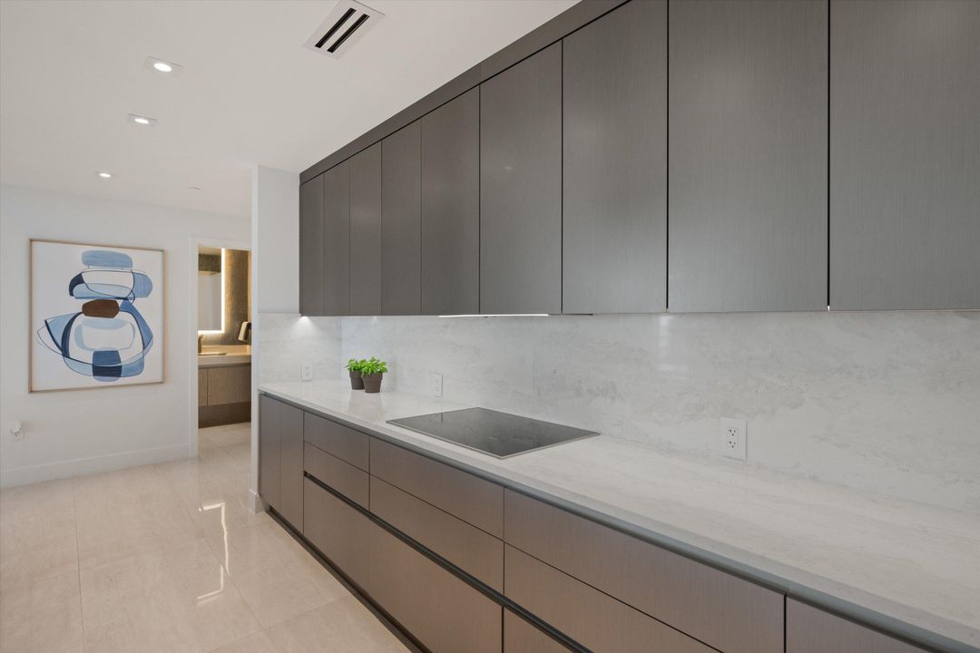 En Venta: $3,500,000 (2 camas, 2 baños, 2525 Pies cuadrados)