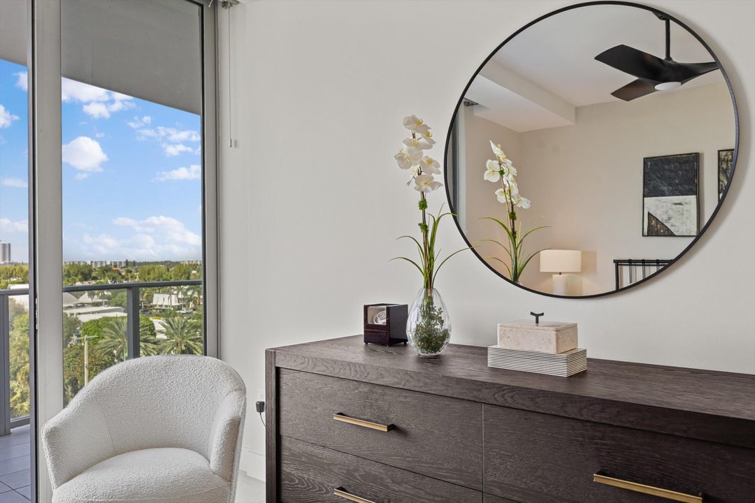 En Venta: $3,500,000 (2 camas, 2 baños, 2525 Pies cuadrados)