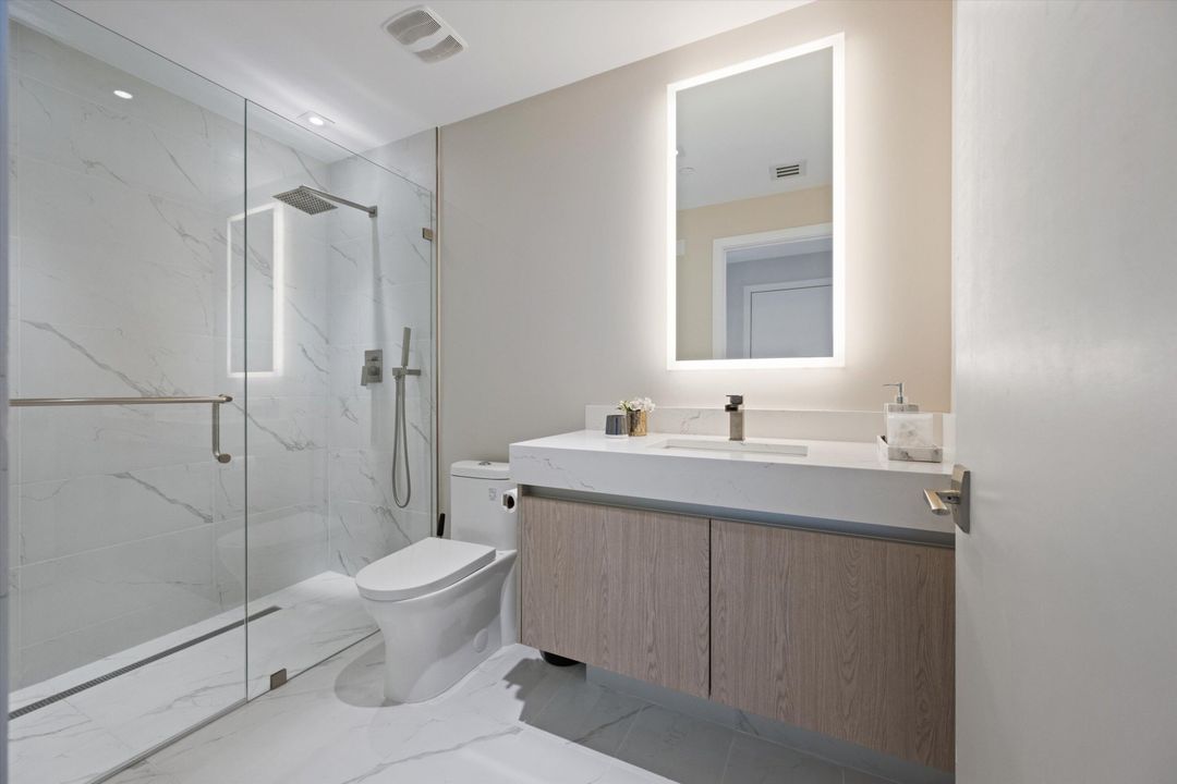 En Venta: $3,500,000 (2 camas, 2 baños, 2525 Pies cuadrados)