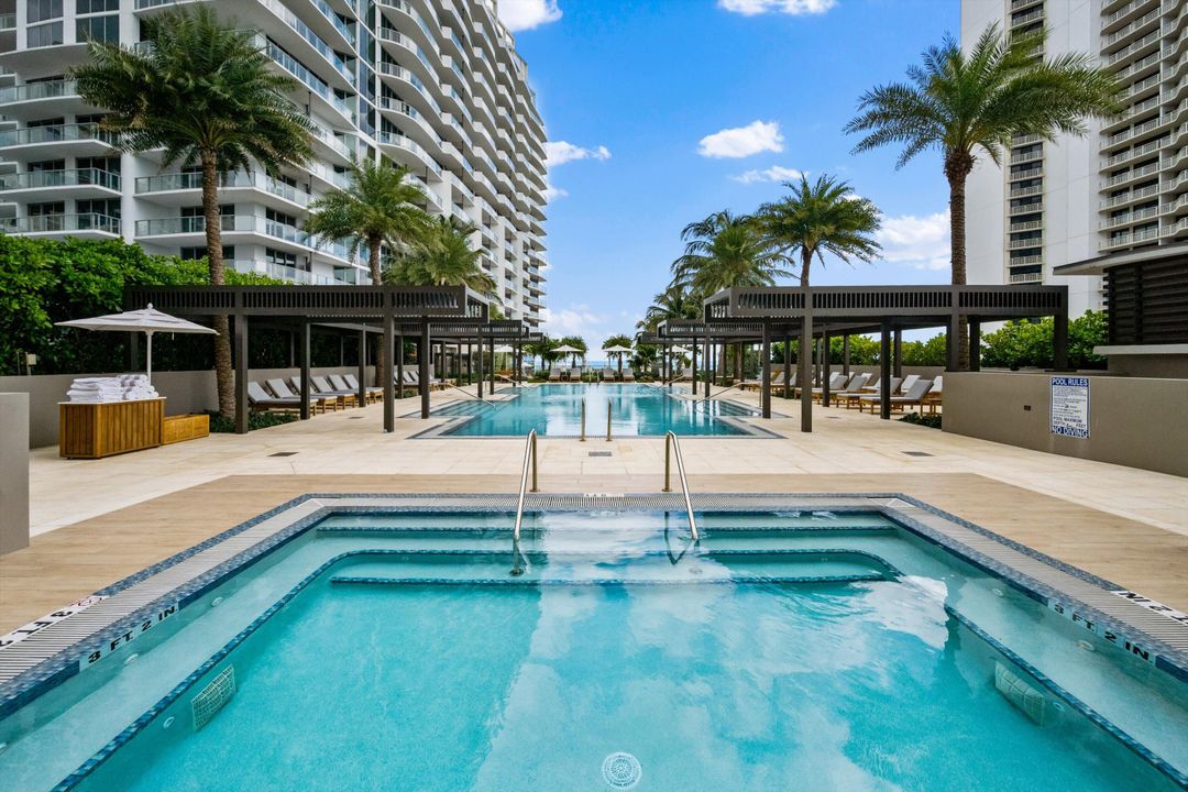 En Venta: $3,500,000 (2 camas, 2 baños, 2525 Pies cuadrados)