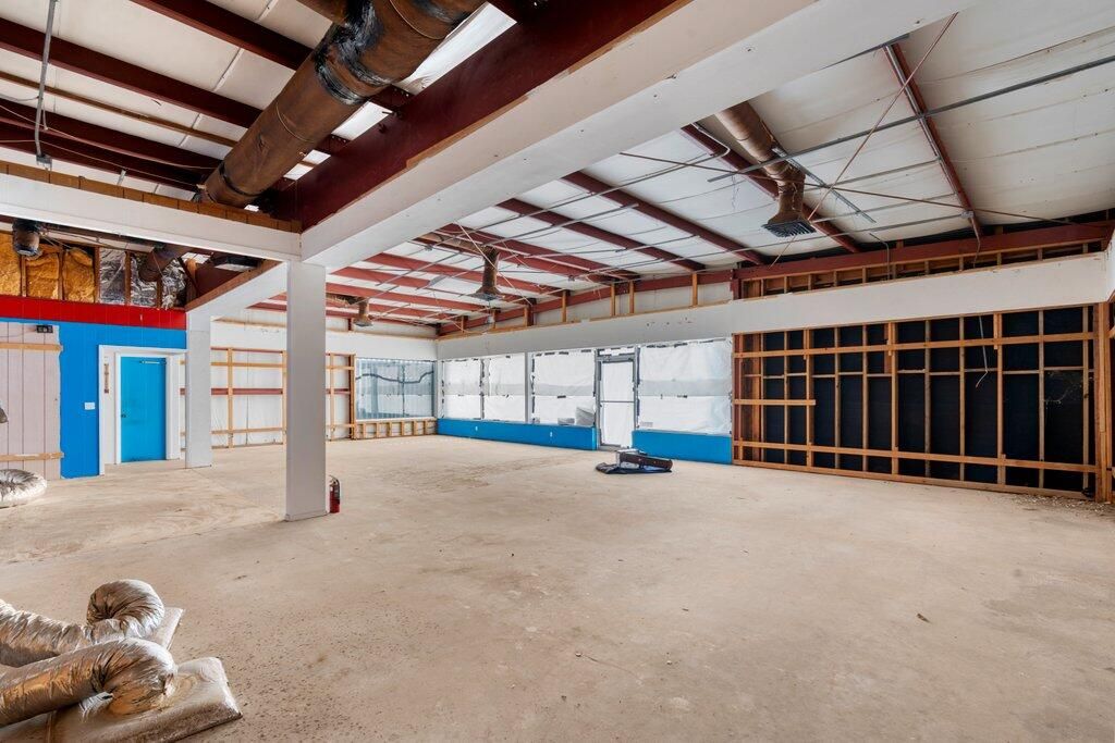 На продажу: $2,799,000 (0 спален, 0 ванн, 6632 Квадратных фут)