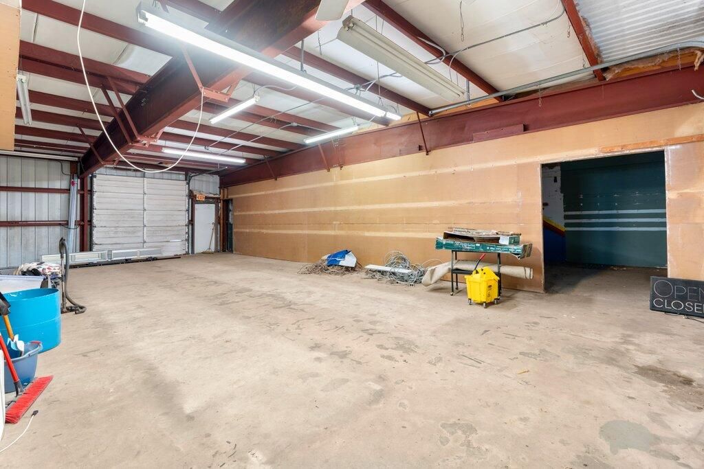 На продажу: $2,799,000 (0 спален, 0 ванн, 6632 Квадратных фут)