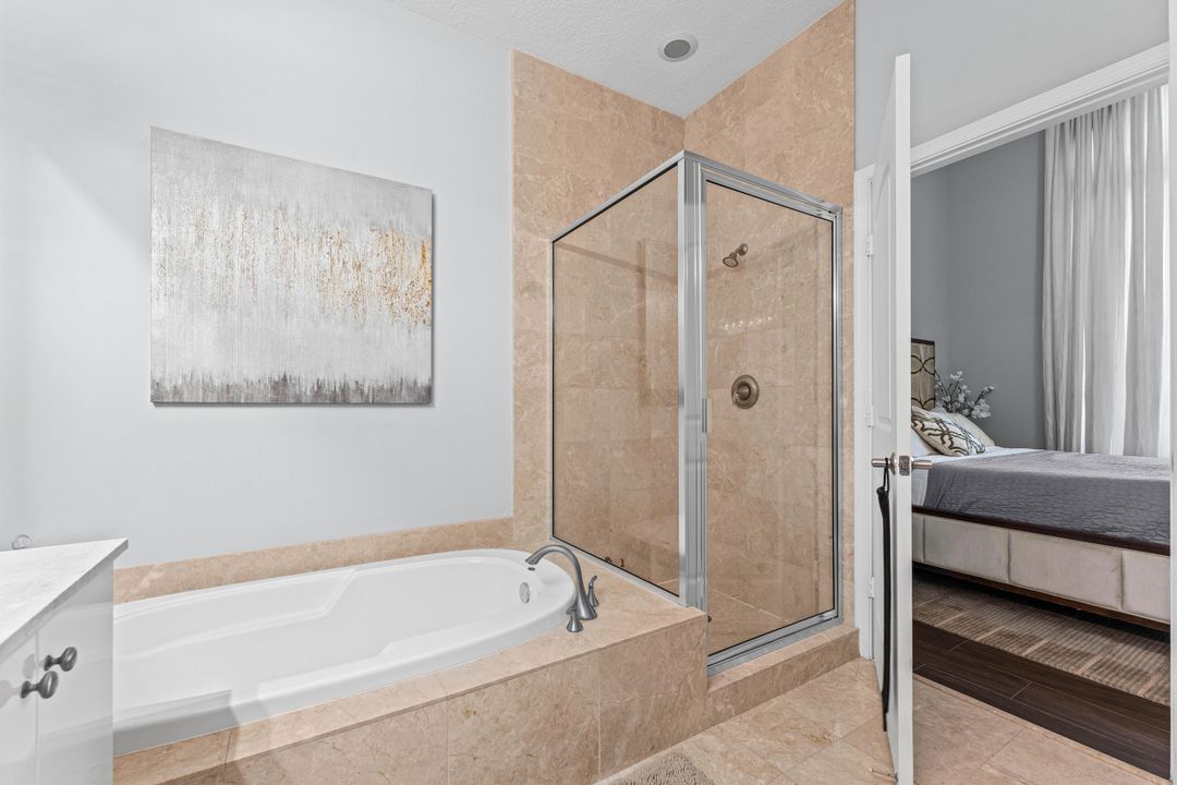 Active With Contract: $4,500 (2 beds, 2 baths, 1208 Square Feet)