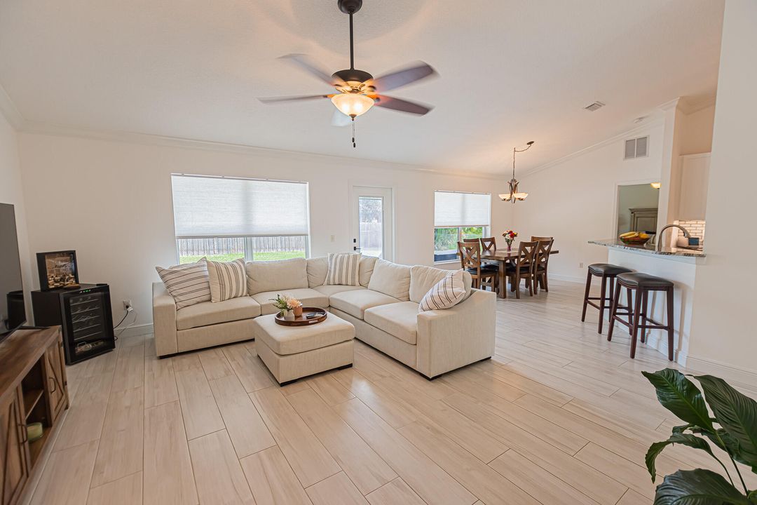 Active With Contract: $419,888 (4 beds, 2 baths, 1754 Square Feet)