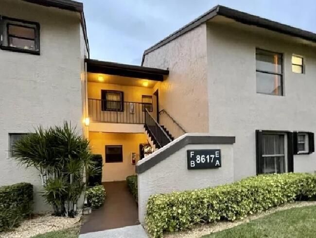 Recently Sold: $319,500 (3 beds, 2 baths, 1375 Square Feet)