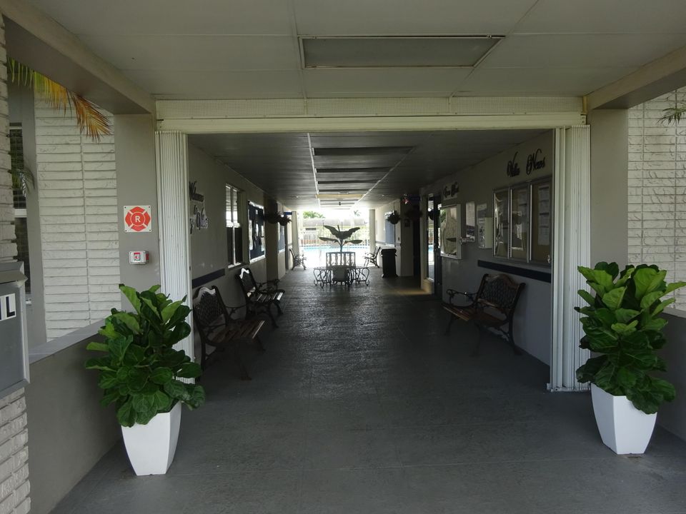 出租: $1,550 (1 贝兹, 1 浴室, 611 平方英尺)