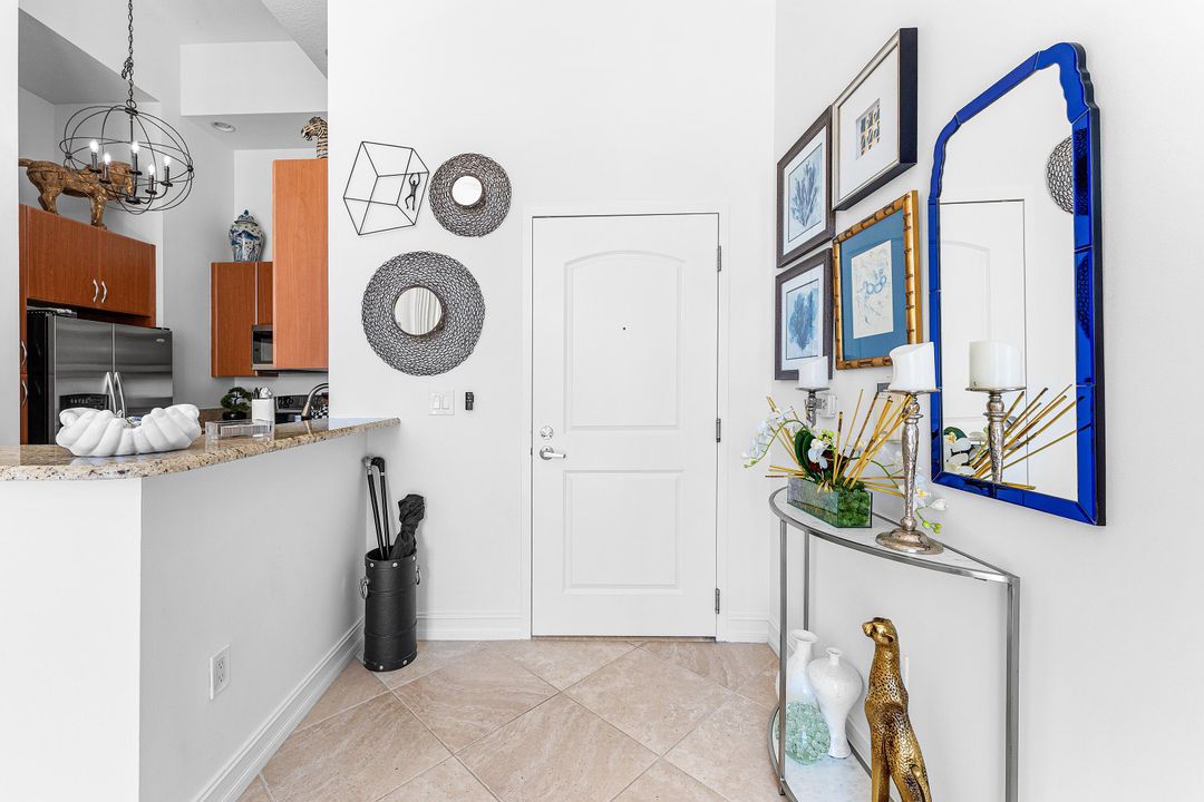 Active With Contract: $4,500 (2 beds, 2 baths, 1208 Square Feet)