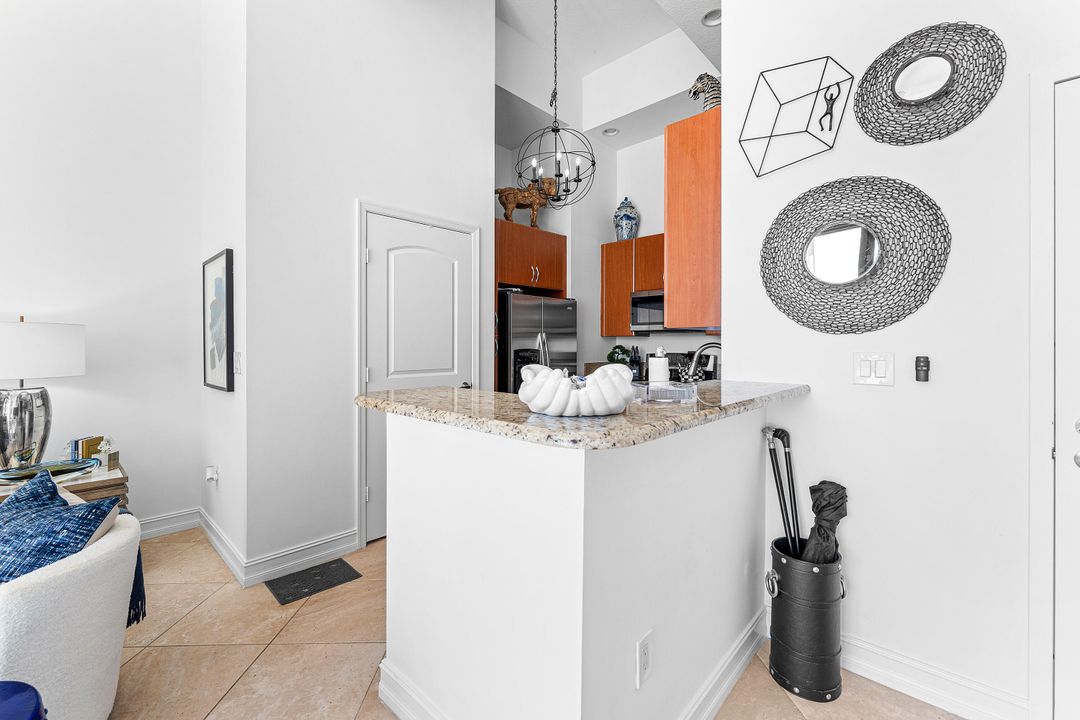 Active With Contract: $4,500 (2 beds, 2 baths, 1208 Square Feet)