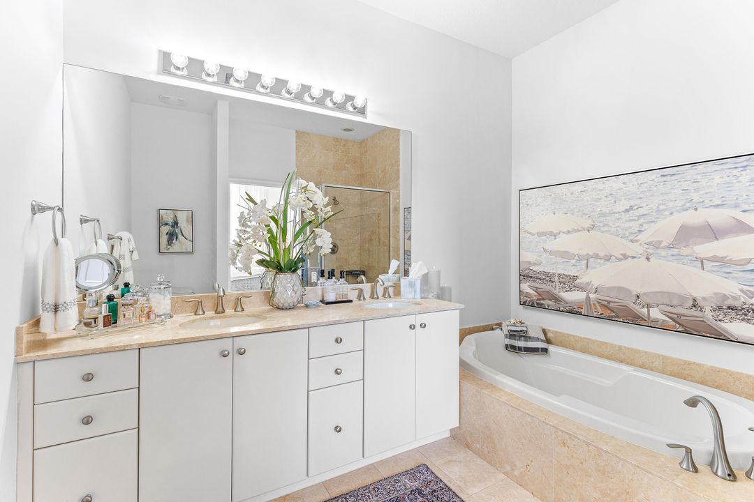 Active With Contract: $4,500 (2 beds, 2 baths, 1208 Square Feet)