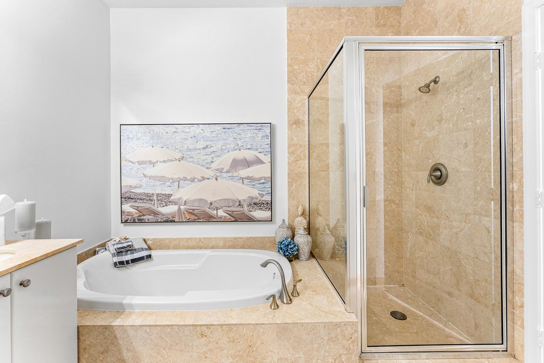 Active With Contract: $4,500 (2 beds, 2 baths, 1208 Square Feet)