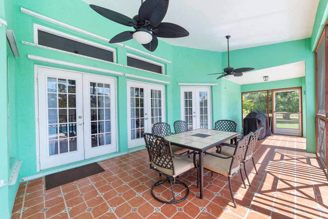 For Sale: $749,900 (3 beds, 2 baths, 2082 Square Feet)